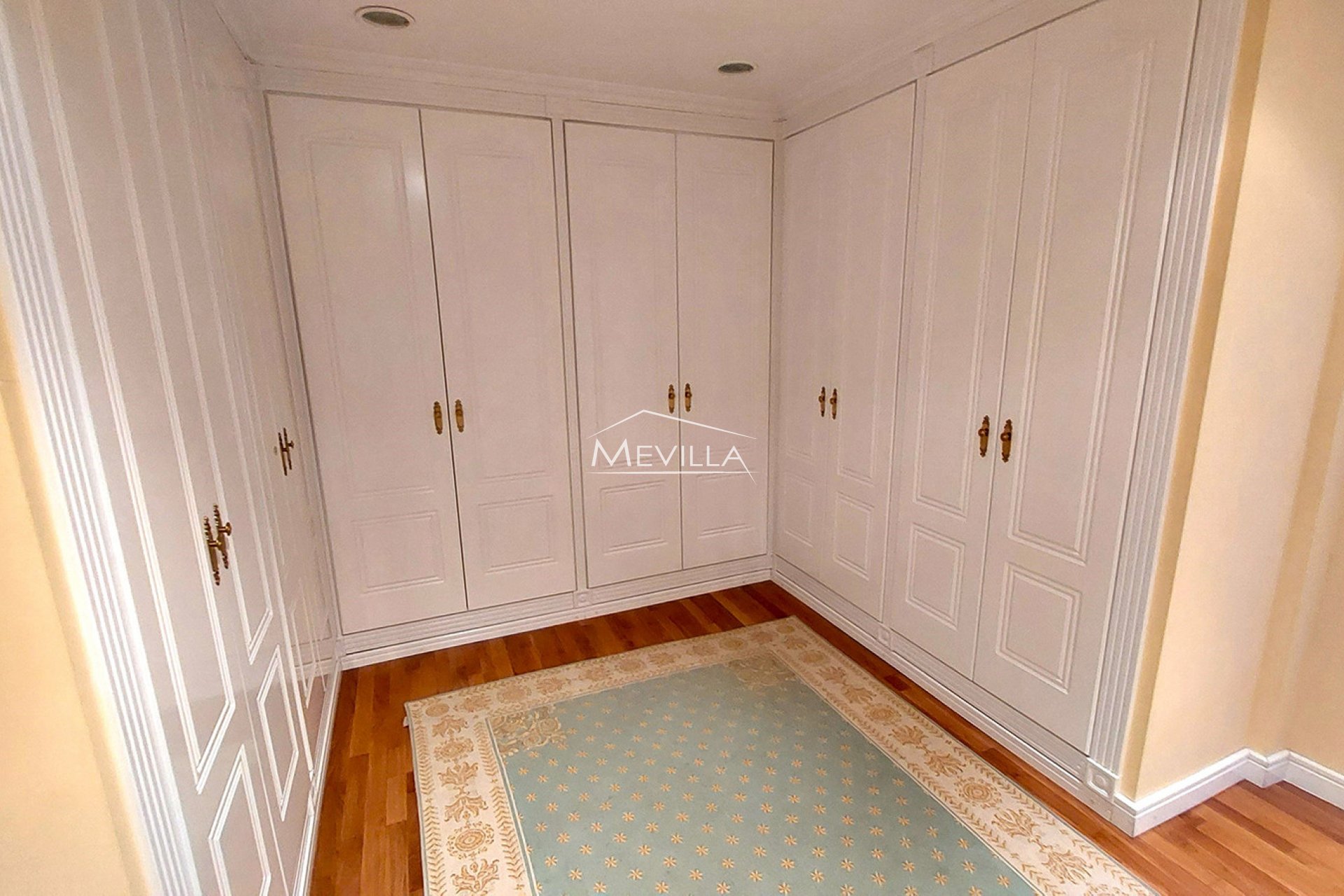 Återförsäljare - Villa - Torrevieja