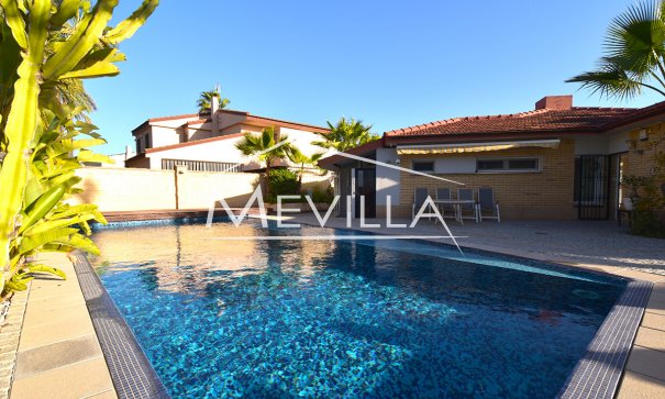 Chalet / Villa - Reventas - Orihuela Costa - La Zenia