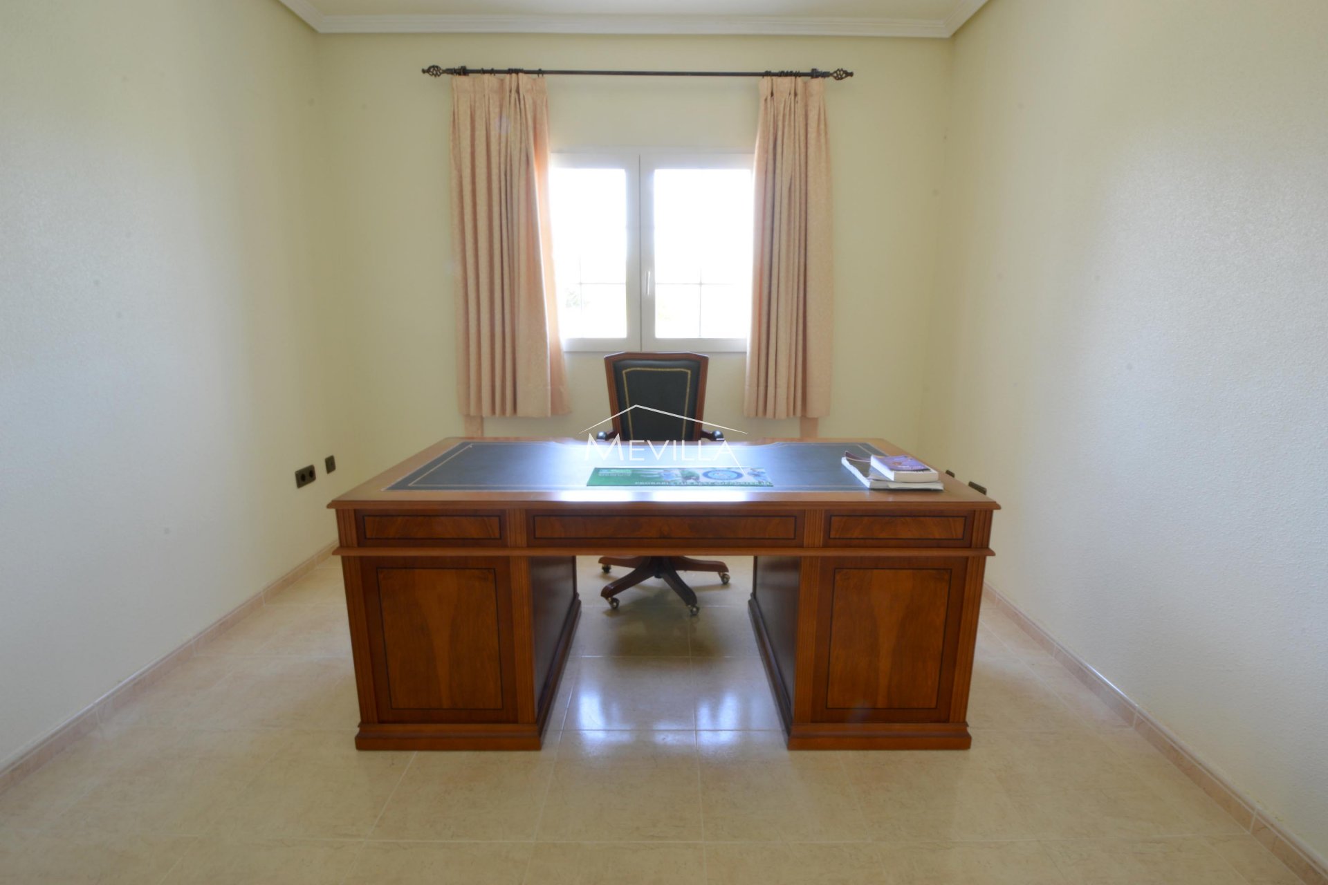 Das Bürozimmer