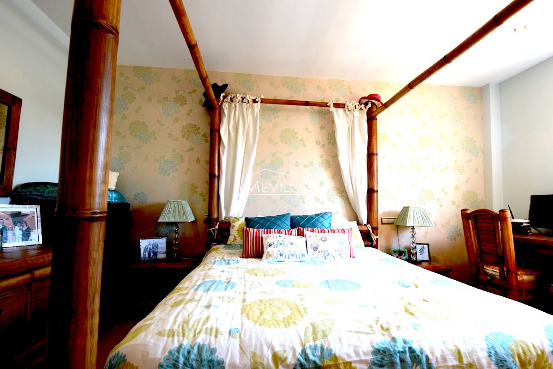 Das Schlafzimmer