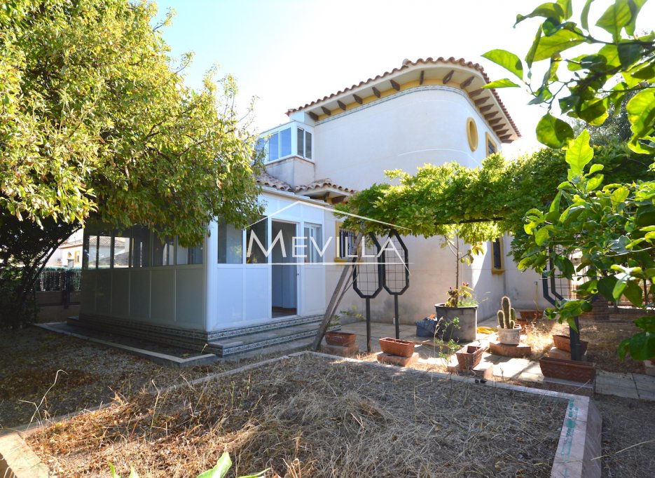 DETACHED VILLA FOR SALE IN LA REGIA, ORIHUELA COSTA