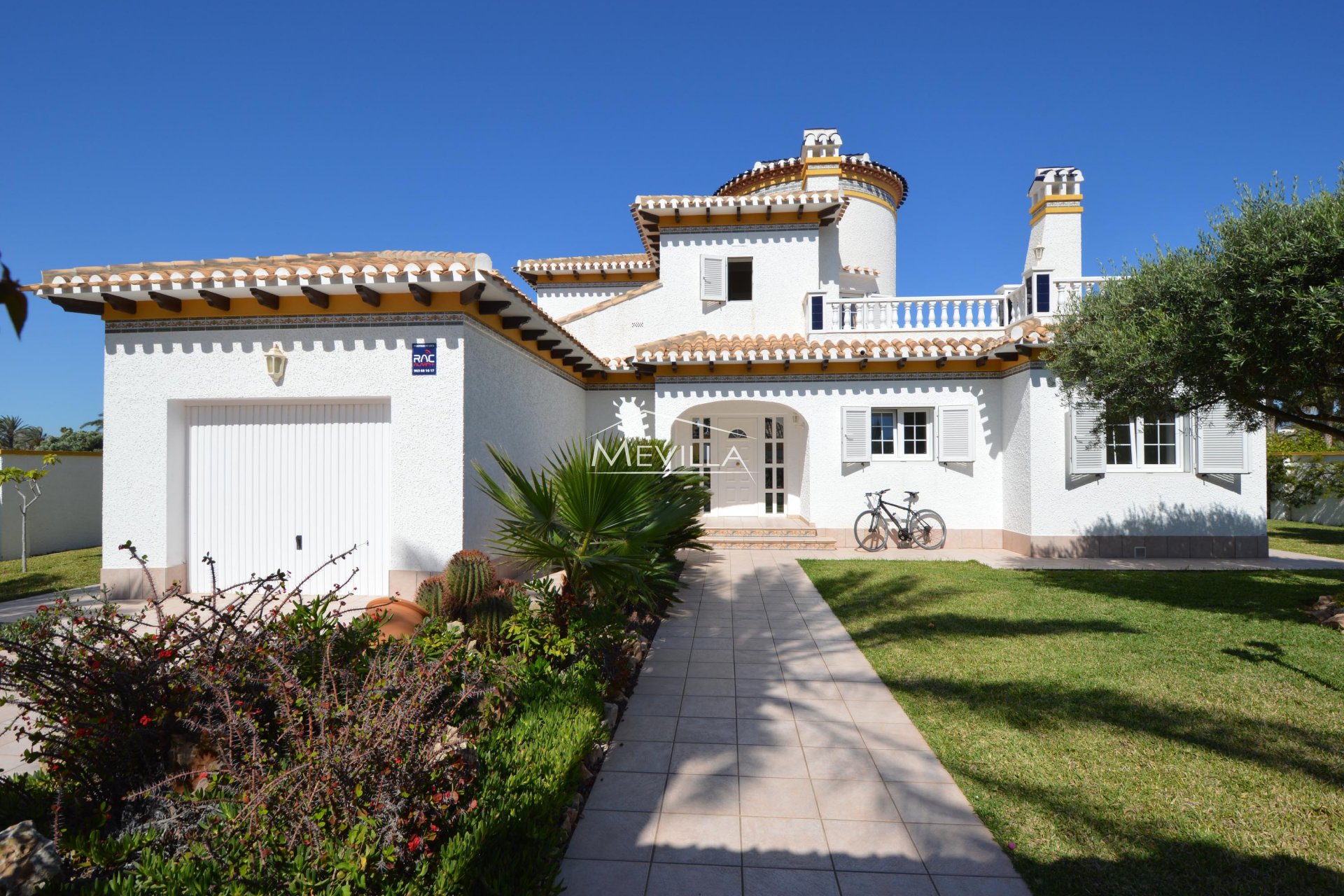 Die Villa