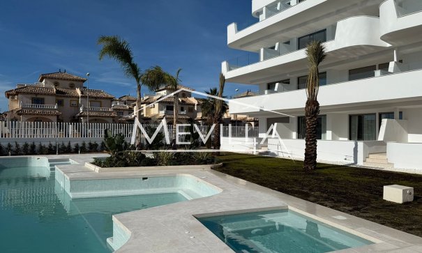 Flat / leiligheter - Salg (Resales) - Orihuela Costa - cr1086