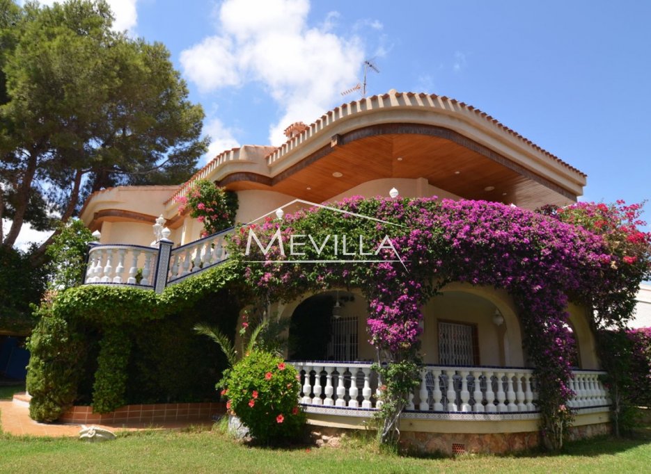 Freistehendes Haus in Campoamor zu verkaufen