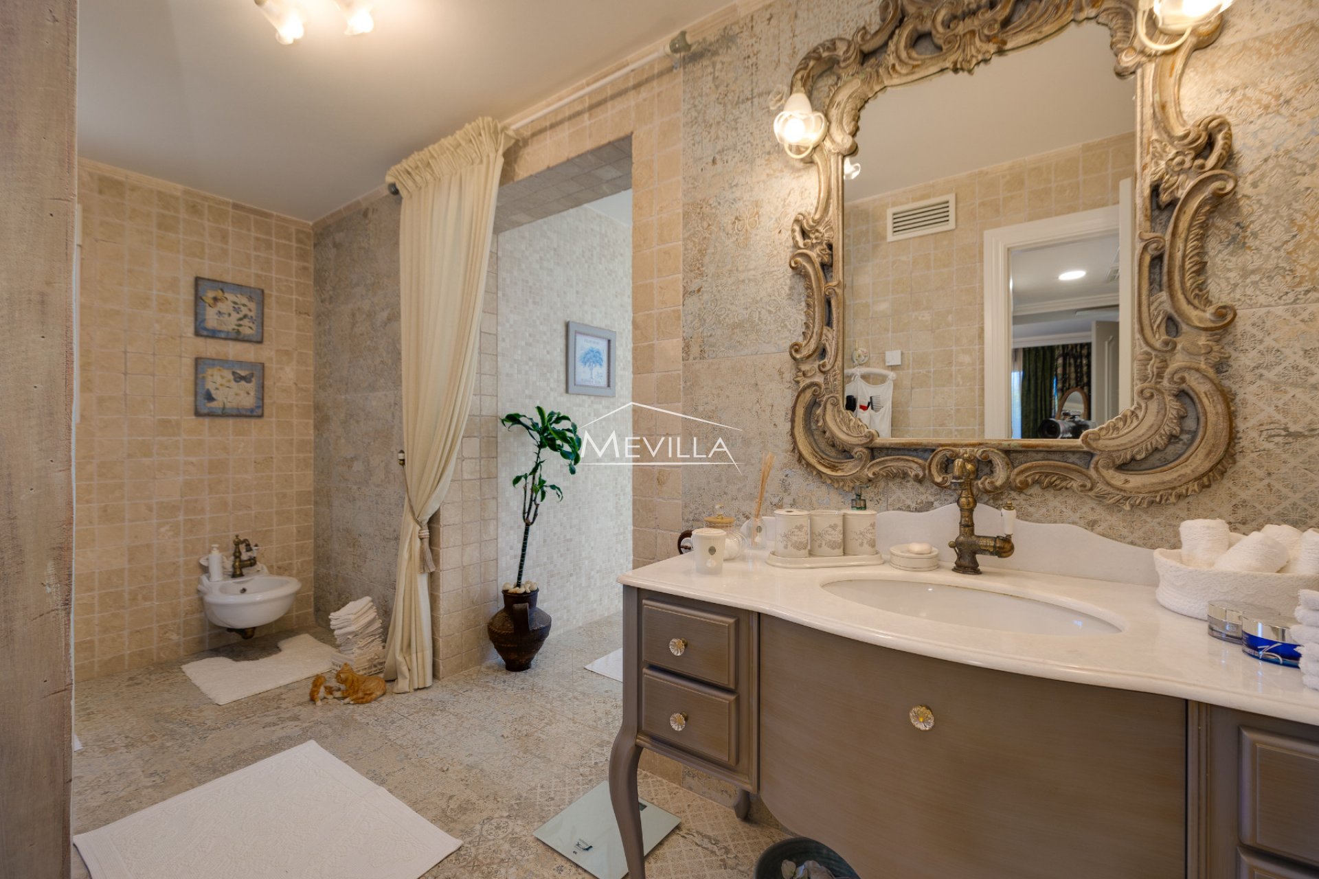 Frontlinjen - Villa - Orihuela Costa - Cabo Roig