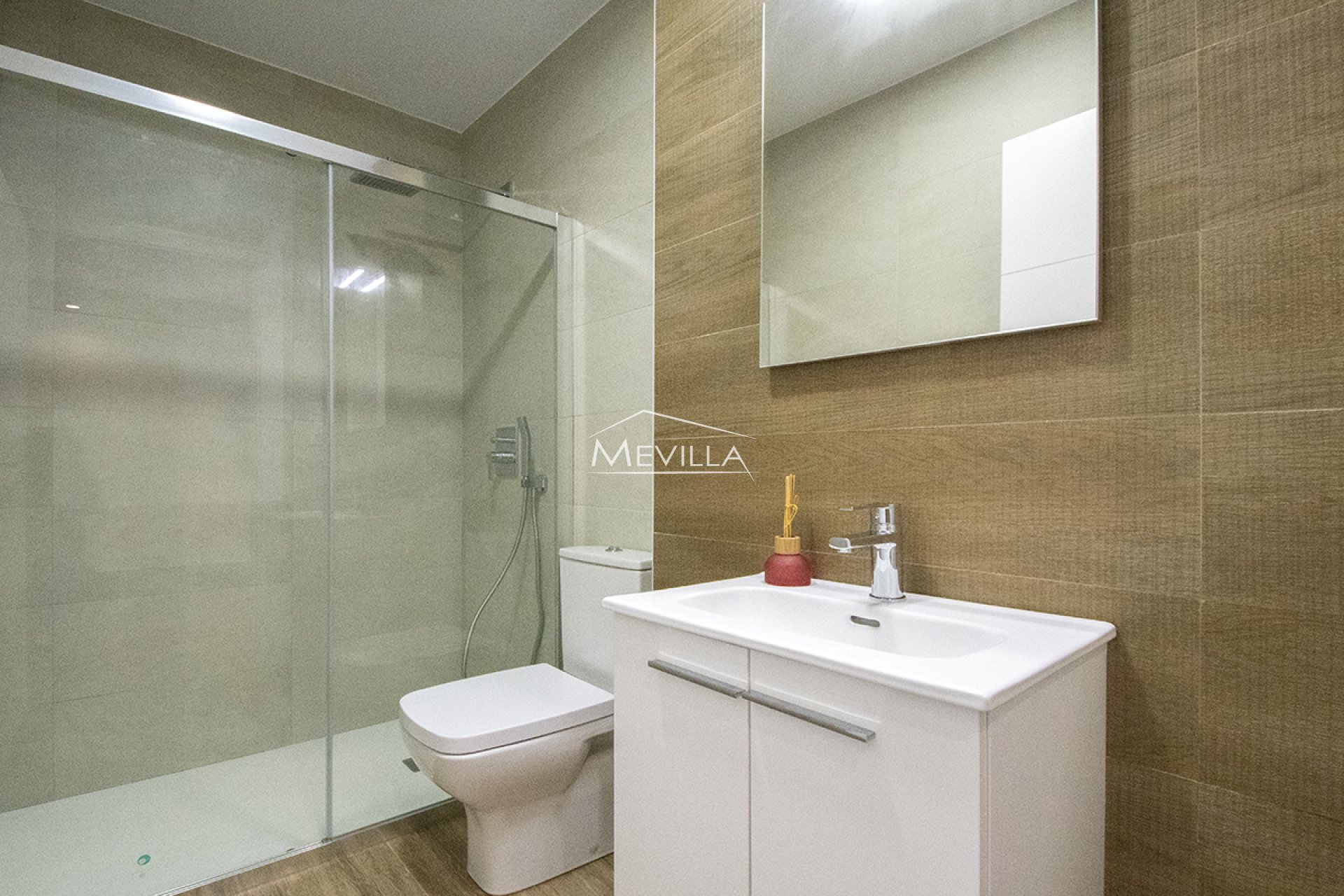 Obra nueva - Chalet / Villa - Benijófar