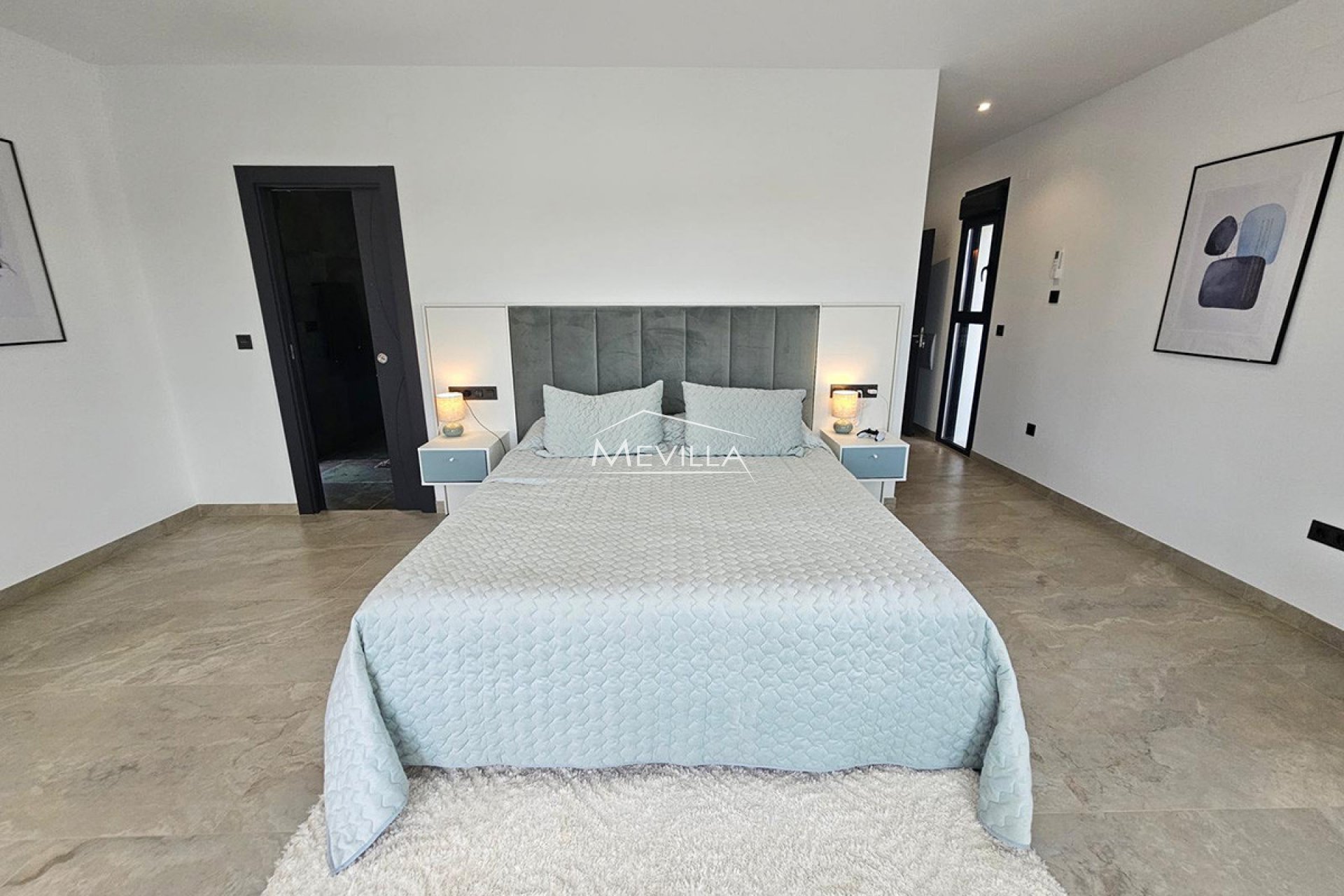 Obra nueva - Chalet / Villa - Guardamar / Ciudad Quesada / La Marina - La Marina