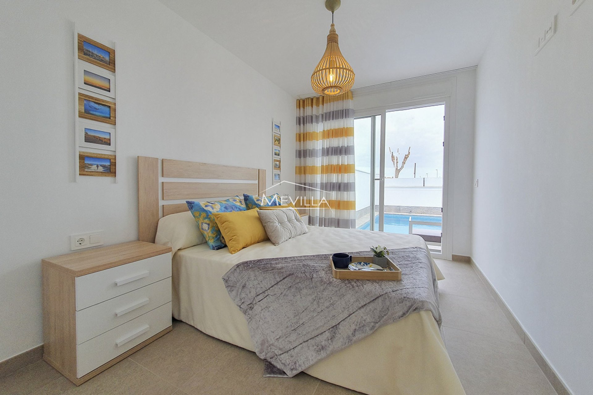 Obra nueva - Chalet / Villa - Pilar de la Horadada