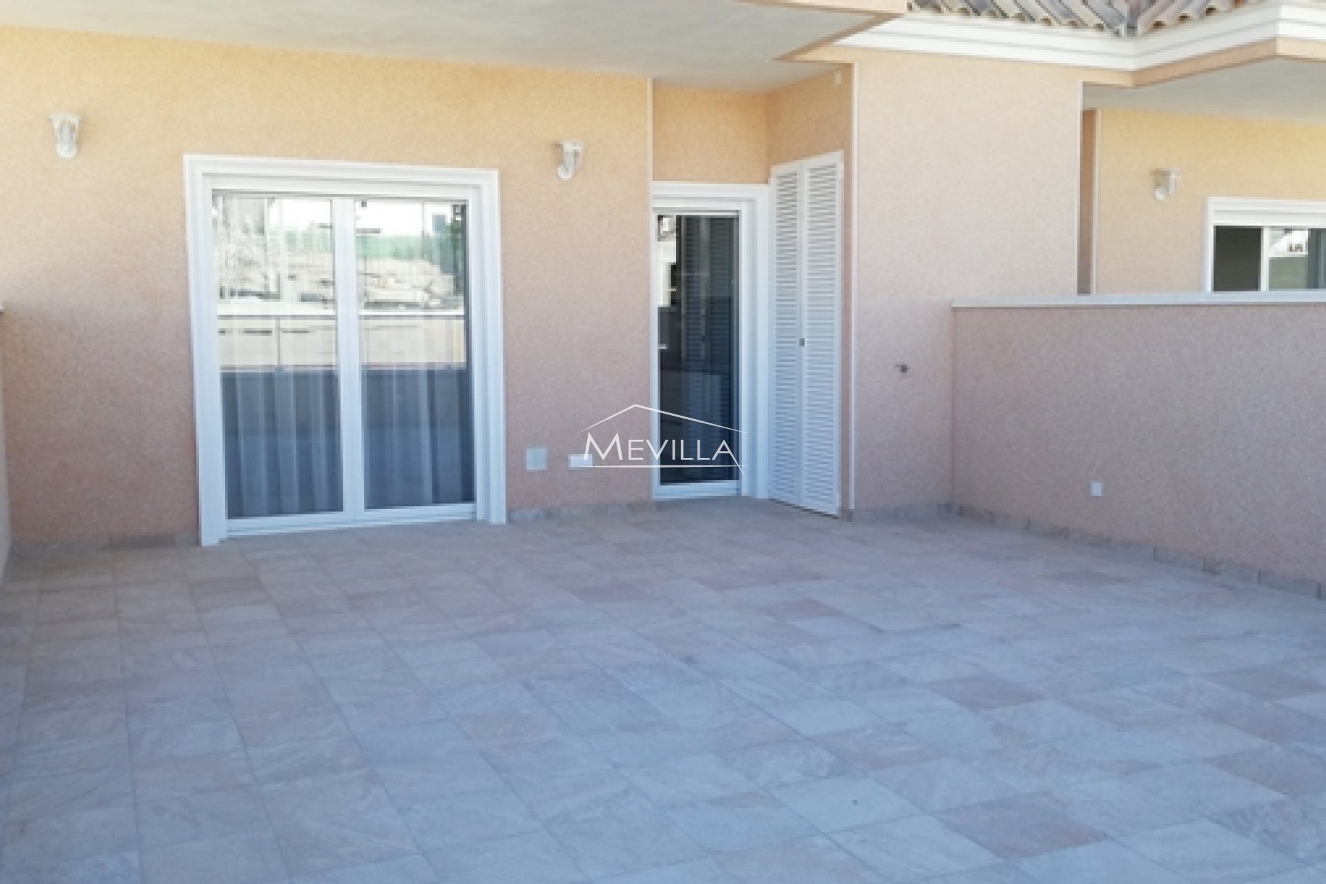 Obra nueva - Piso / Apartamento - Orihuela Costa - Punta Prima