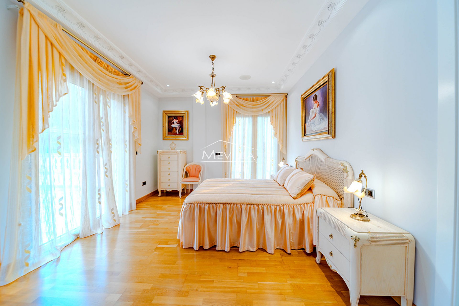 Перепродажа - Вилла - Ориуэла Коста - Campoamor