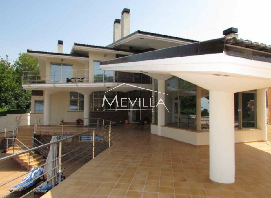 Перепродажа - Вилла - Ориуэла Коста - Campoamor