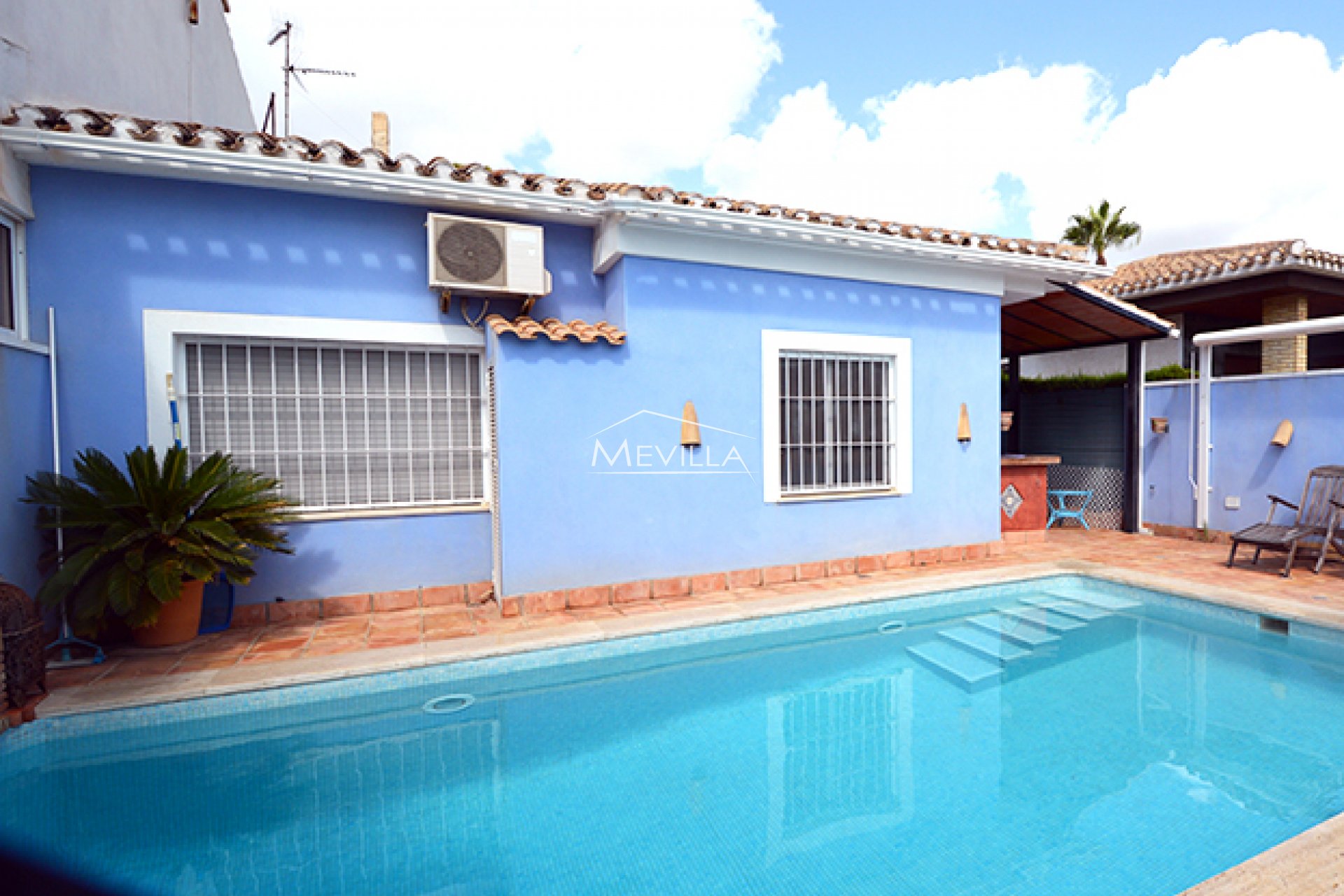  REKKEHUS I CAMPOAMOR, ORIHUELA COSTA TIL SALGS