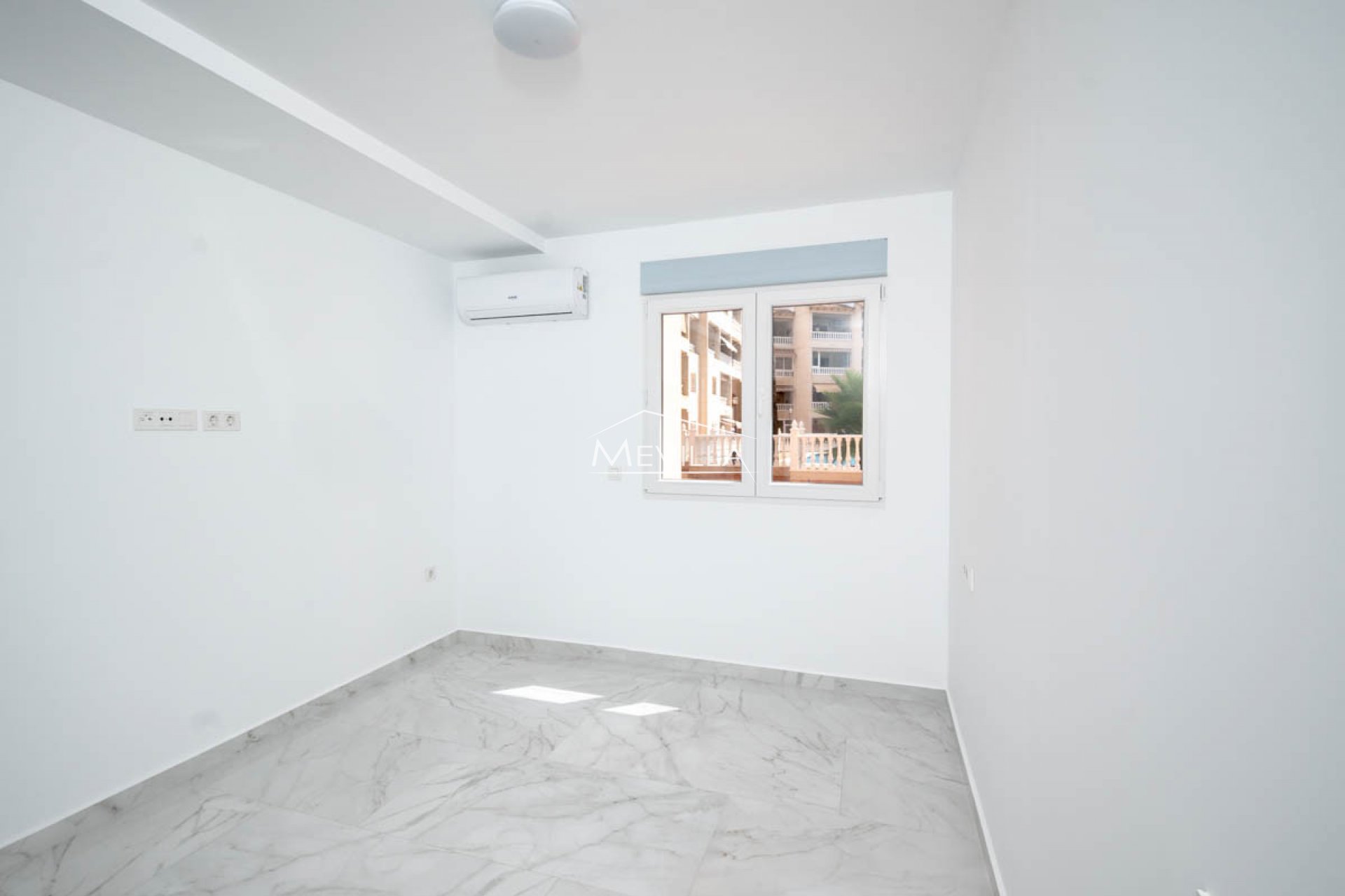 Resales - Apartment - Torrevieja