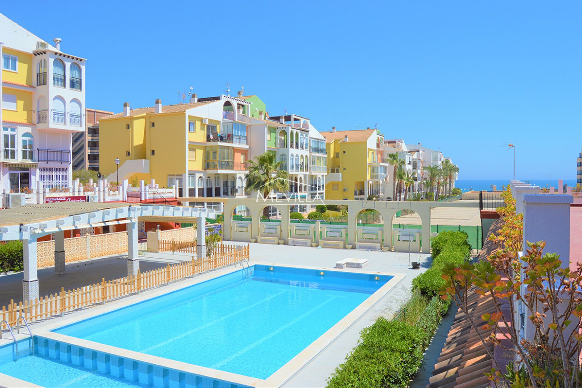 Resales - commercial - Torrevieja - La Veleta