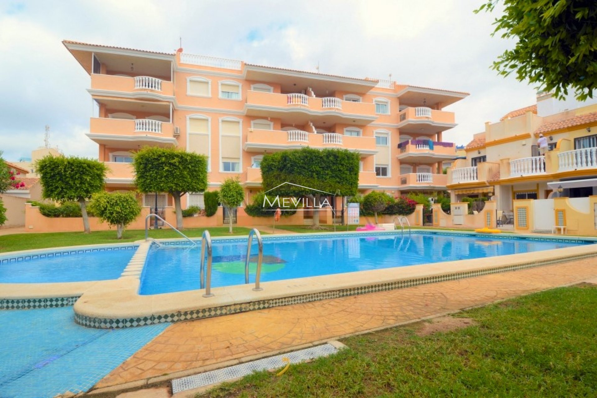 Resales - Flat / Apartment - Orihuela Costa - Cabo Roig