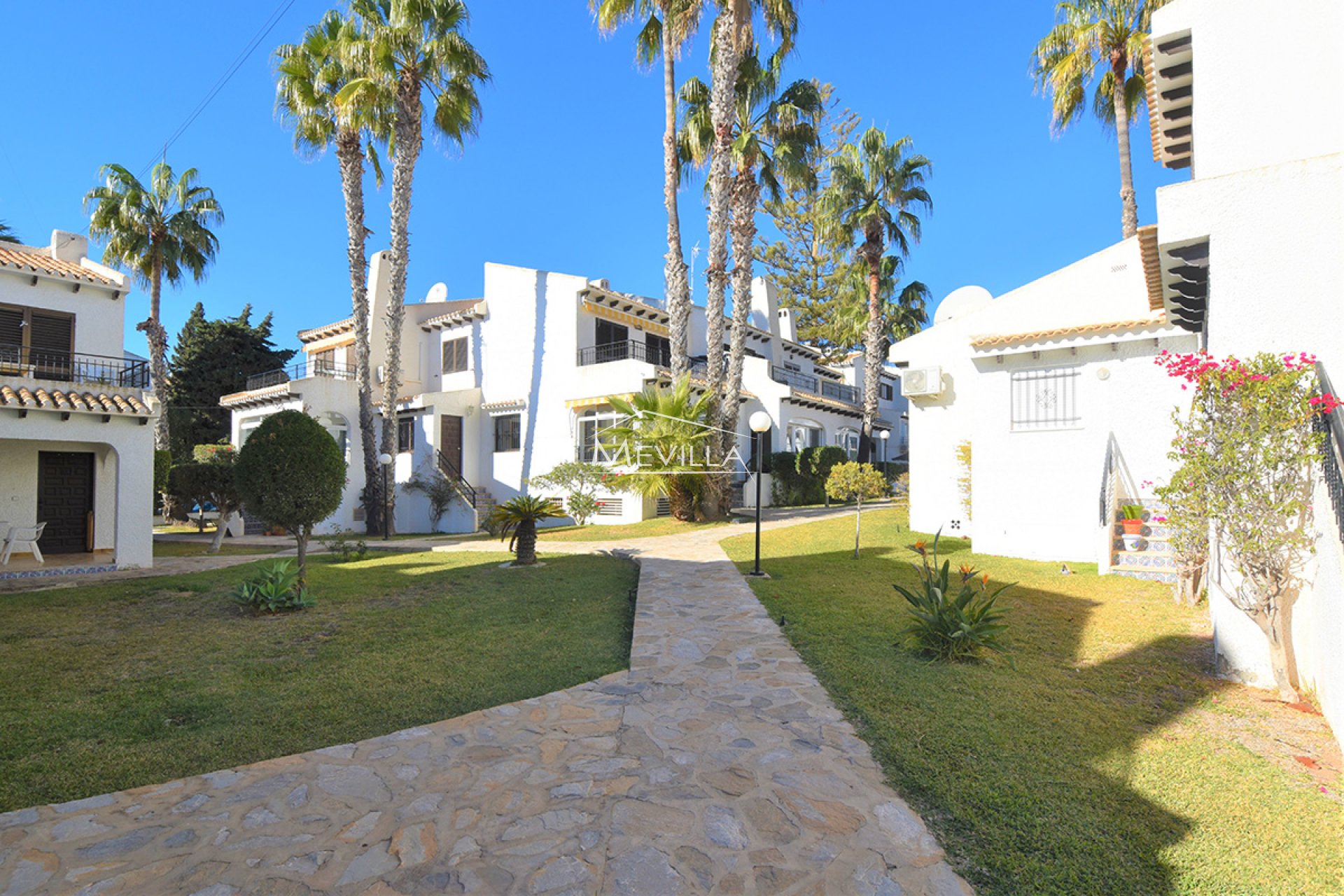 Resales - Flat / Apartment - Orihuela Costa - Cabo Roig