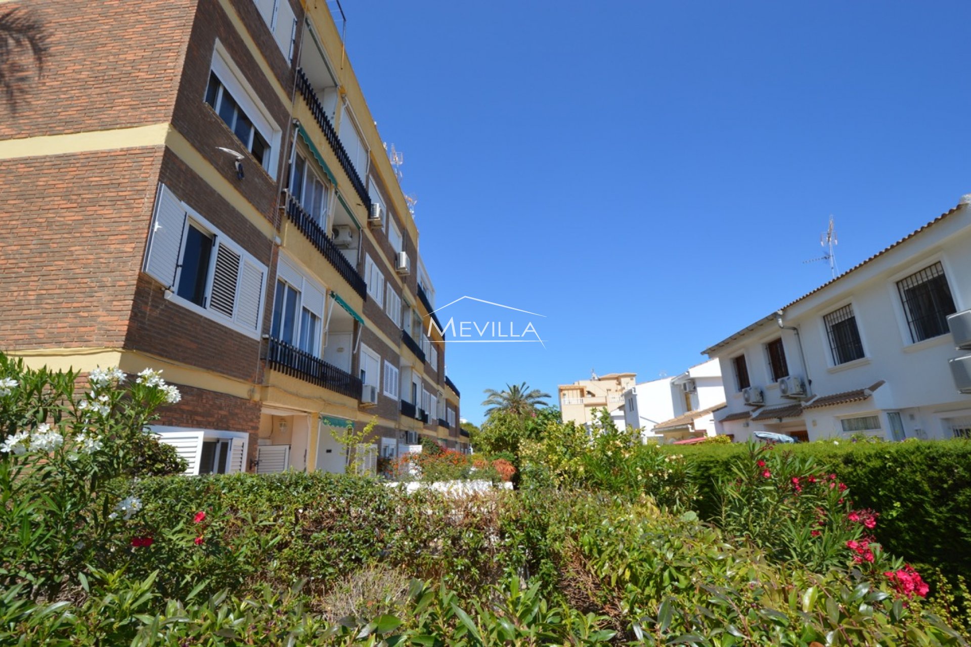 Resales - Flat / Apartment - Orihuela Costa - La Zenia