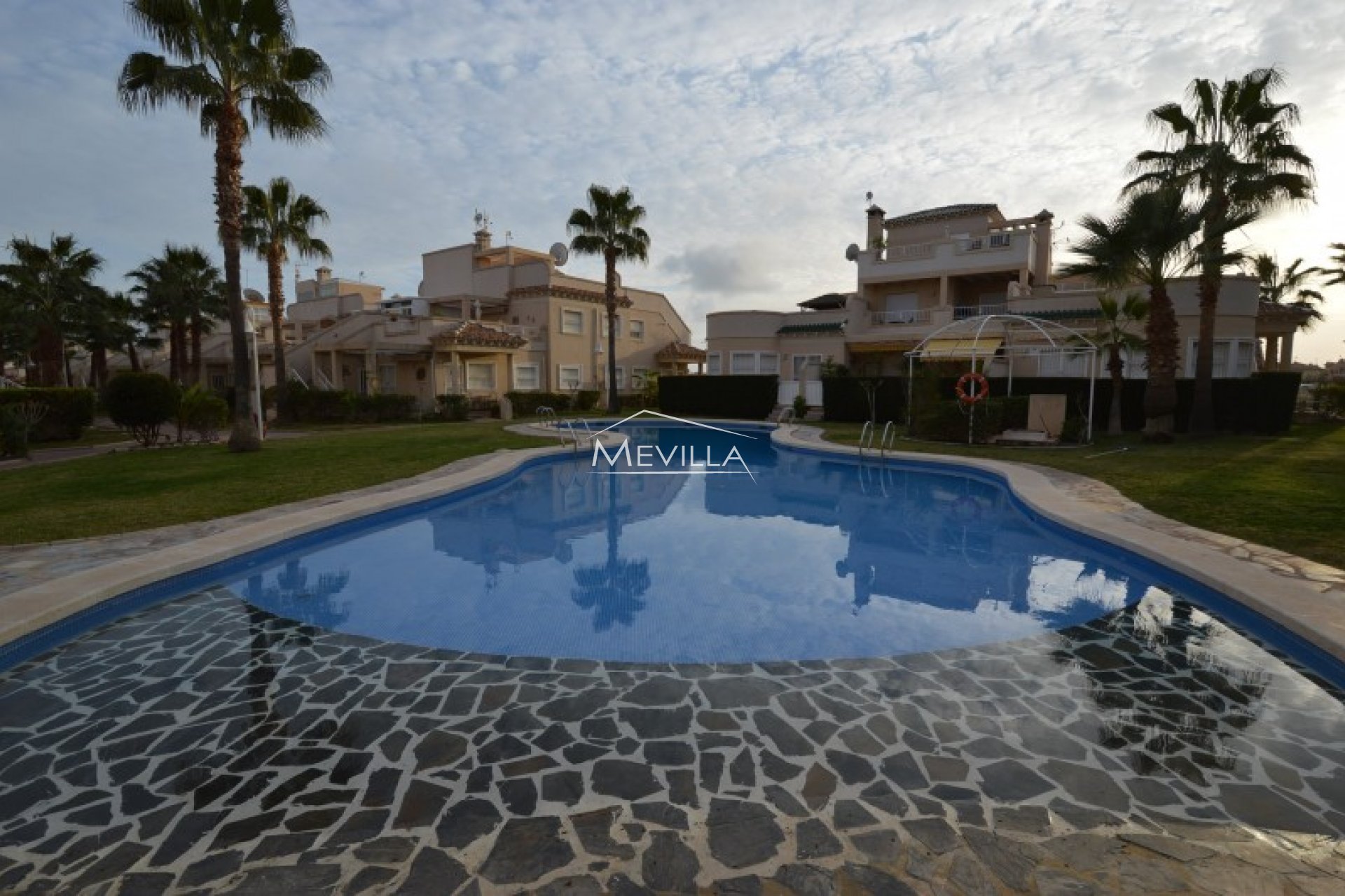 Resales - Flat / Apartment - Orihuela Costa - Playa Flamenca