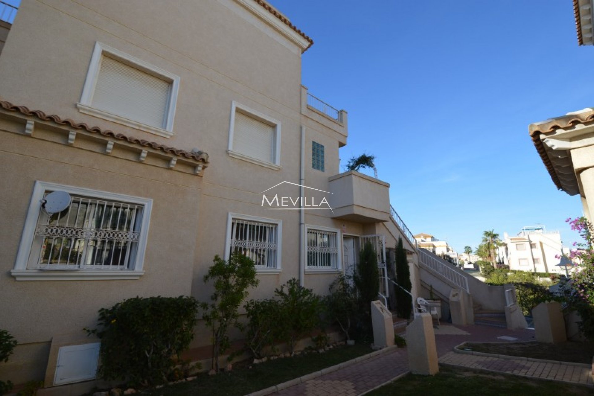 Resales - Flat / Apartment - Orihuela Costa - Playa Flamenca