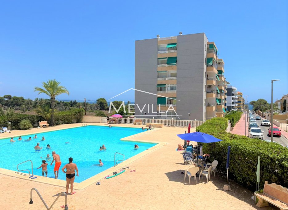 Resales - Flat / Apartment - Orihuela Costa - Punta Prima