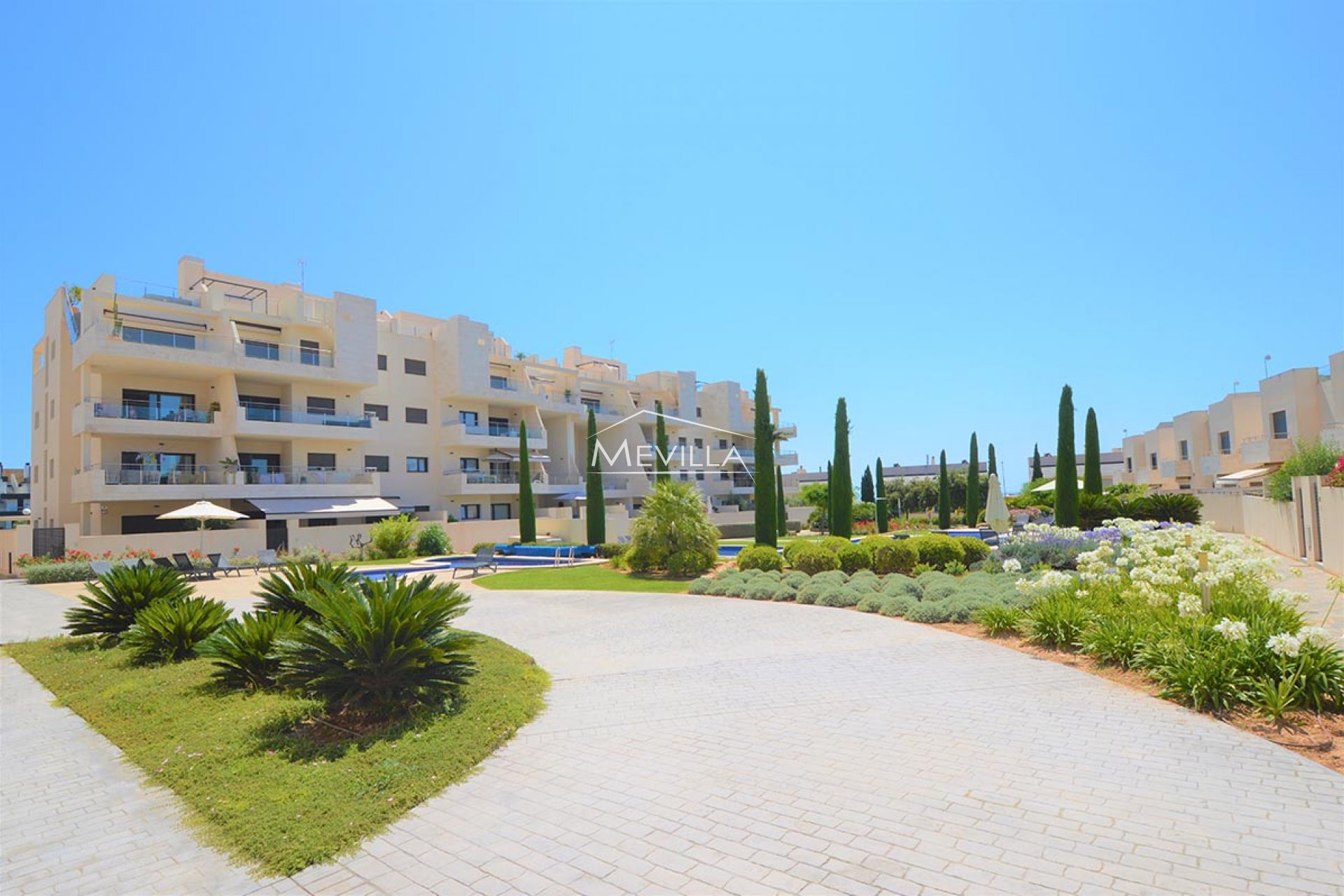 Resales - Flat / Apartment - Orihuela Costa - Villamartin