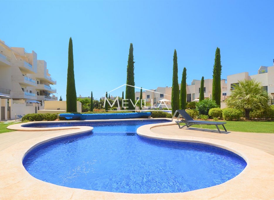 Resales - Flat / Apartment - Orihuela Costa - Villamartin