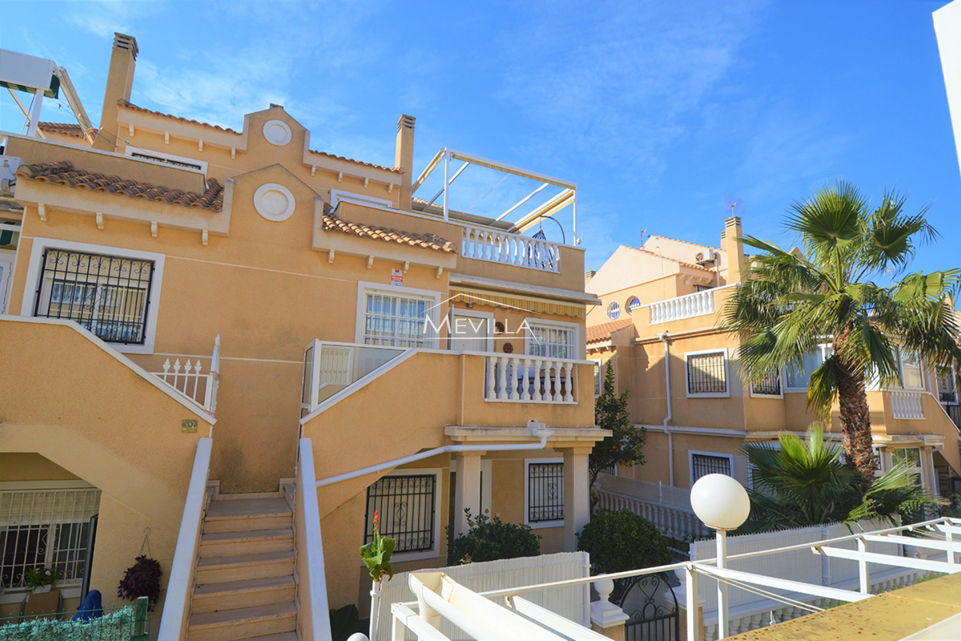 Resales - Flat / Apartment - Torrevieja - La Mata