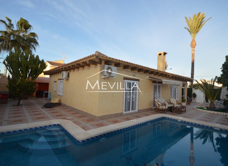 Resales - Villa - Orihuela Costa - Cabo Roig