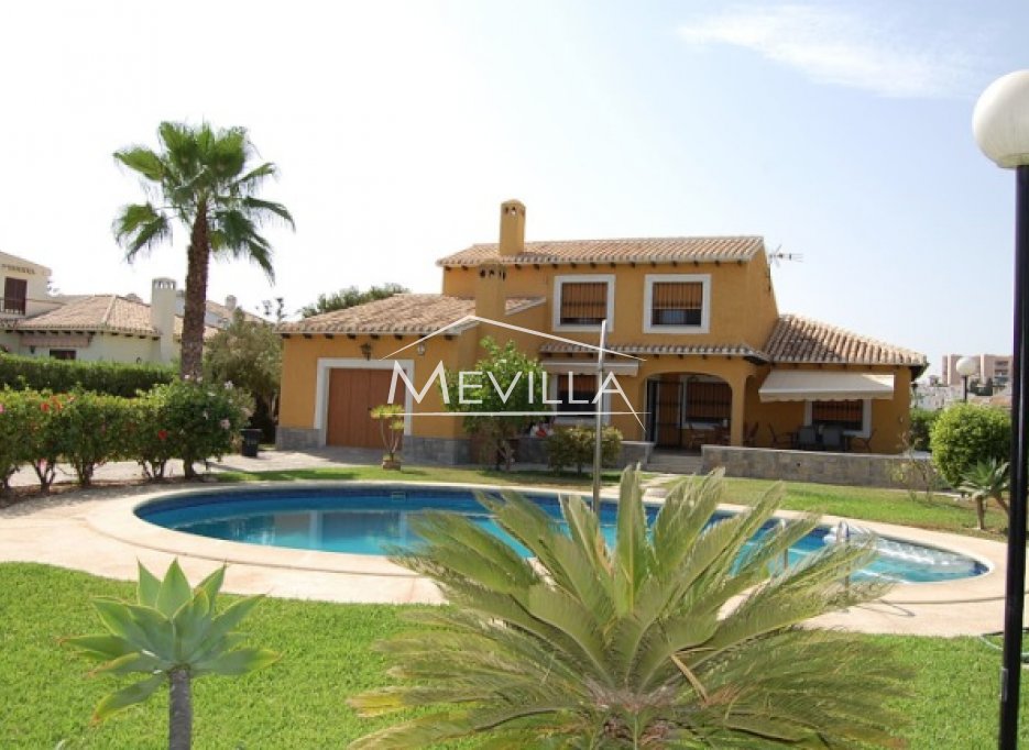 Resales - Villa - Orihuela Costa - Cabo Roig