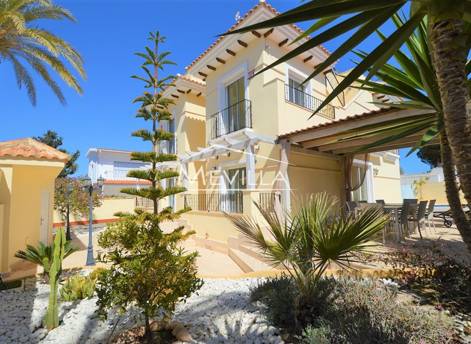 Resales - Villa - Orihuela Costa - Cabo Roig