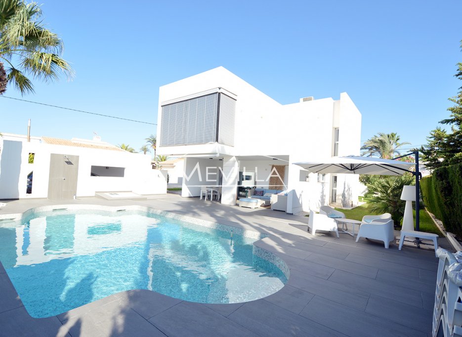 Resales - Villa - Orihuela Costa - Cabo Roig