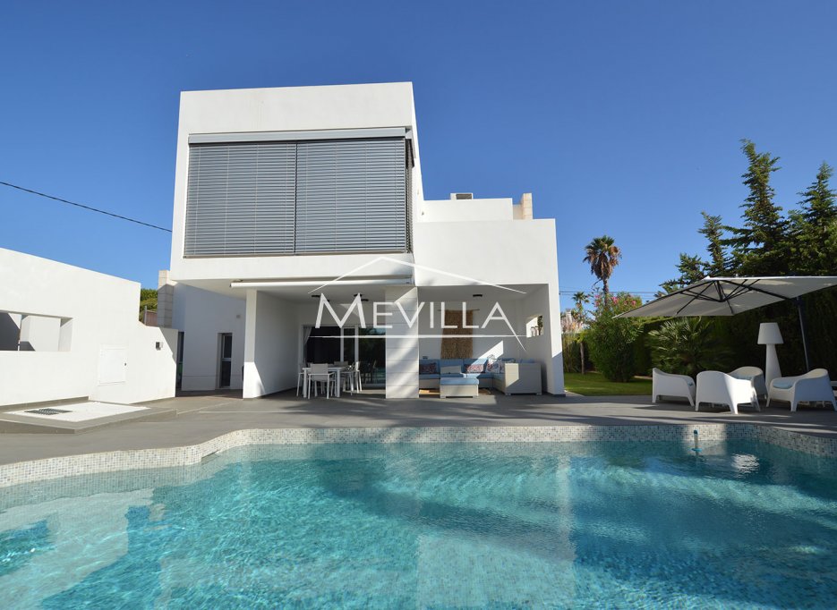 Resales - Villa - Orihuela Costa - Cabo Roig