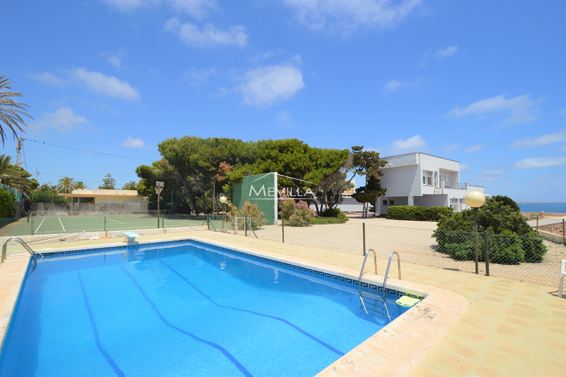 Resales - Villa - Orihuela Costa - Cabo Roig