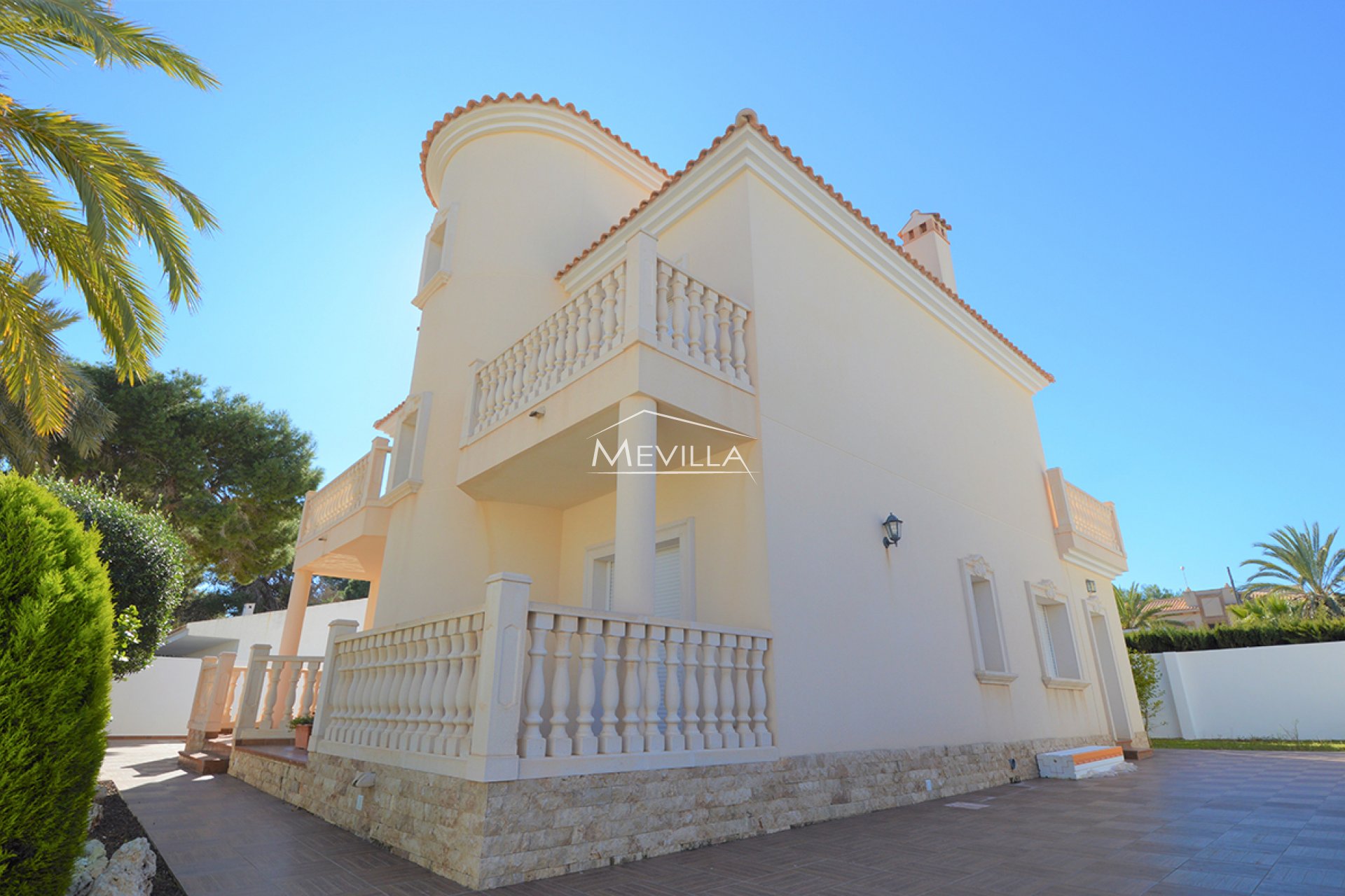 Resales - Villa - Orihuela Costa - Cabo Roig