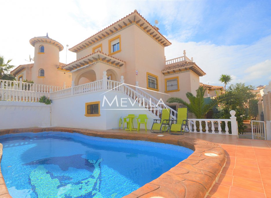 Resales - Villa - Orihuela Costa - Cabo Roig