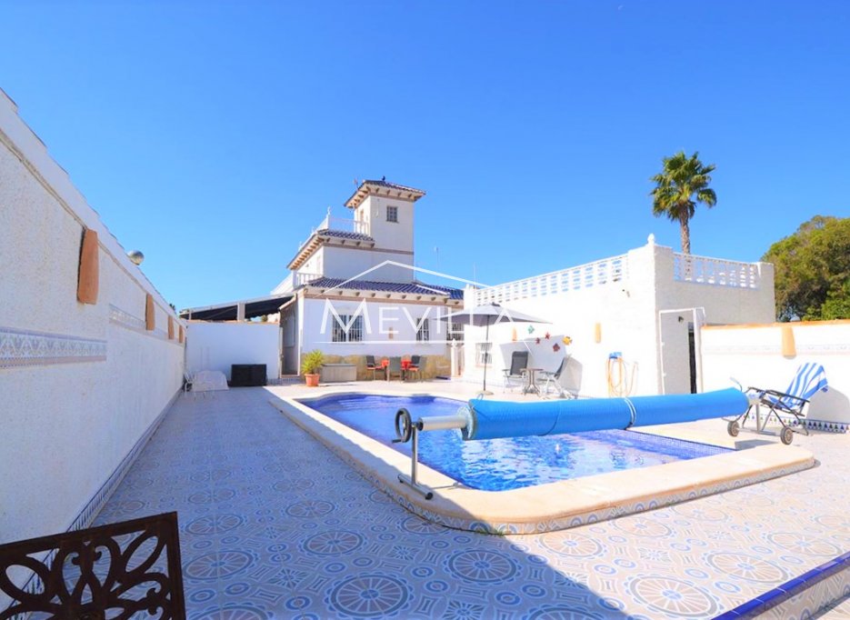 Resales - Villa - Orihuela Costa - Cabo Roig