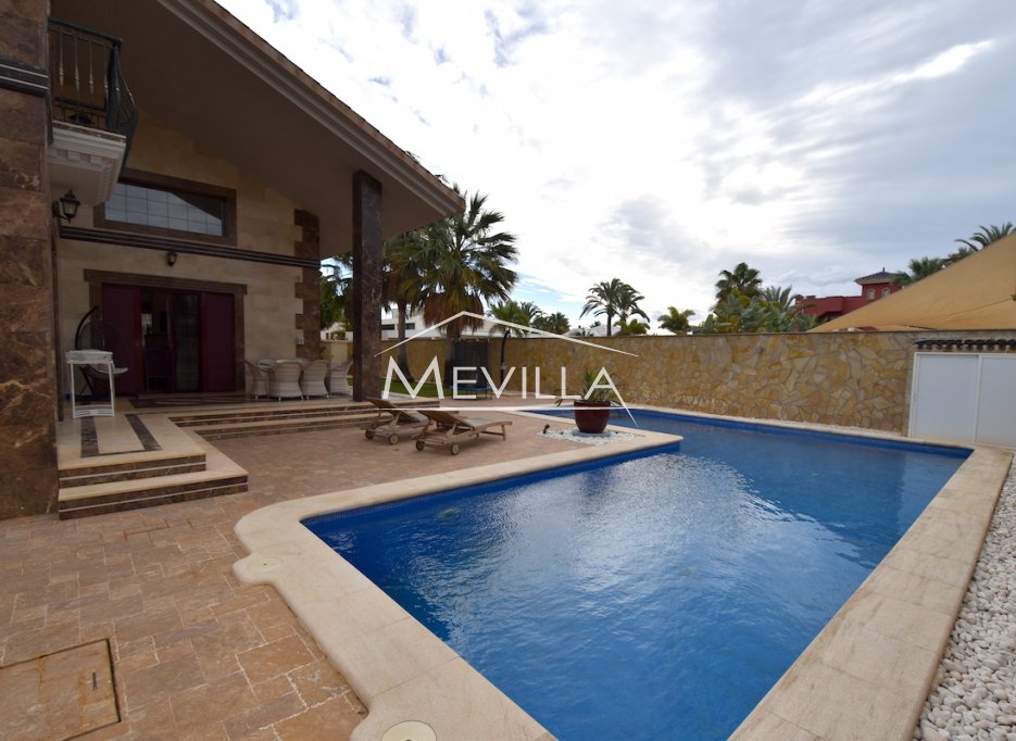 Resales - Villa - Orihuela Costa - Cabo Roig