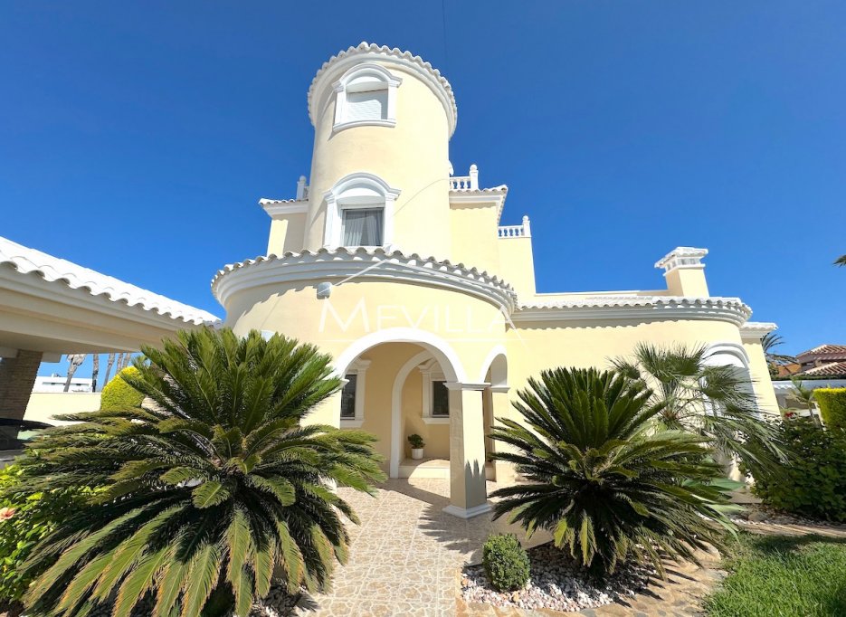 Resales - Villa - Orihuela Costa - Cabo Roig