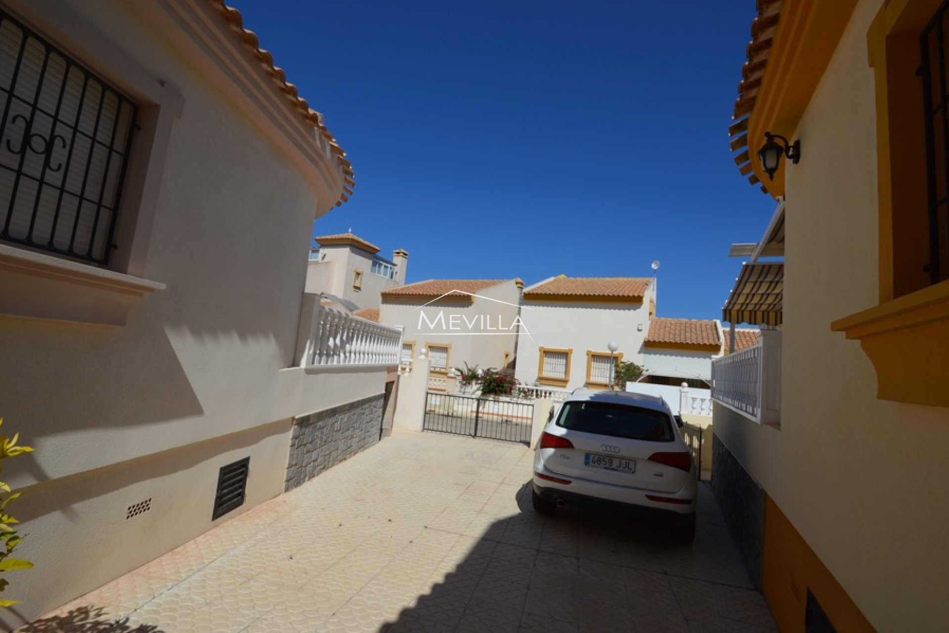 Resales - Villa - Orihuela Costa - Cabo Roig