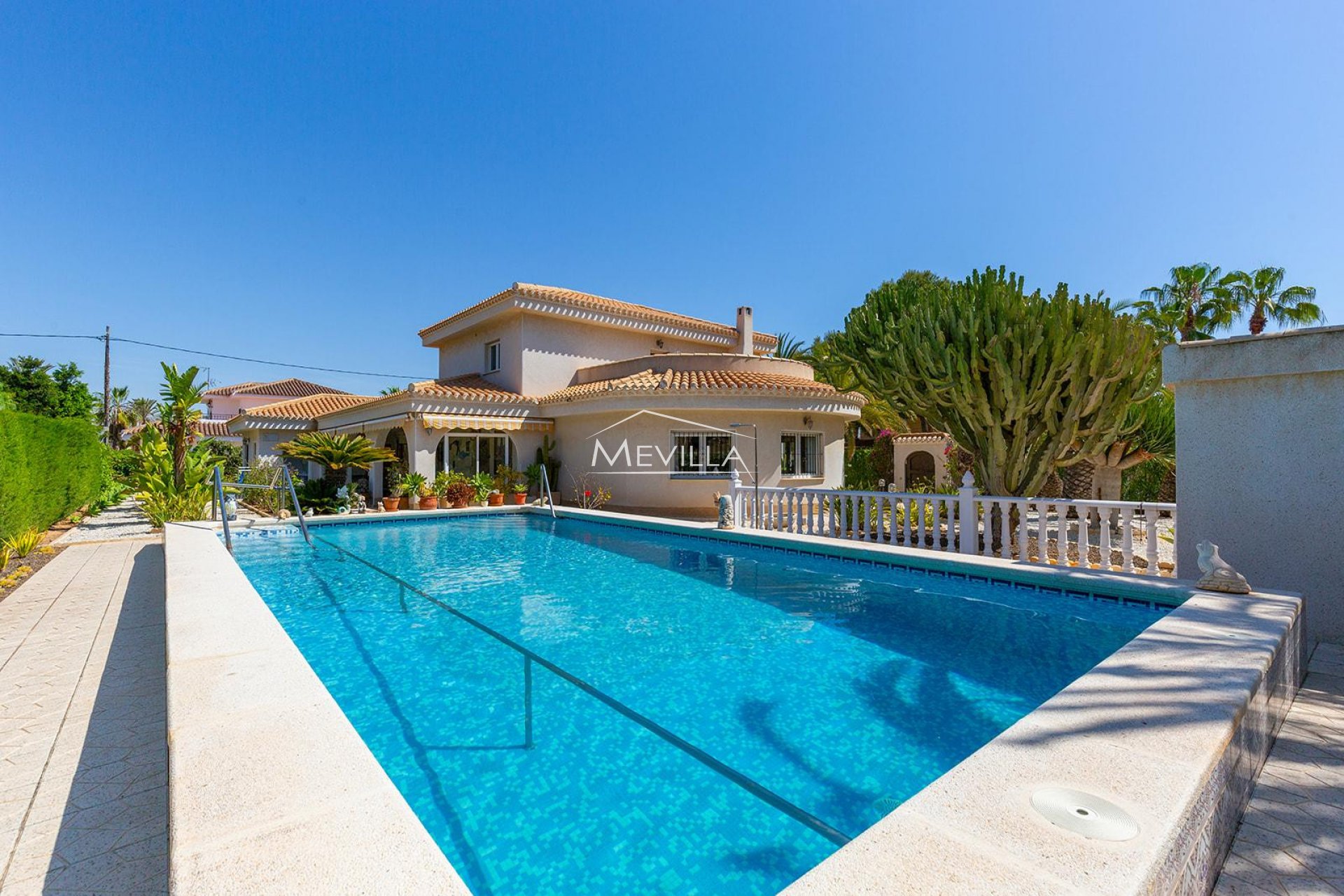 Resales - Villa - Orihuela Costa - Cabo Roig