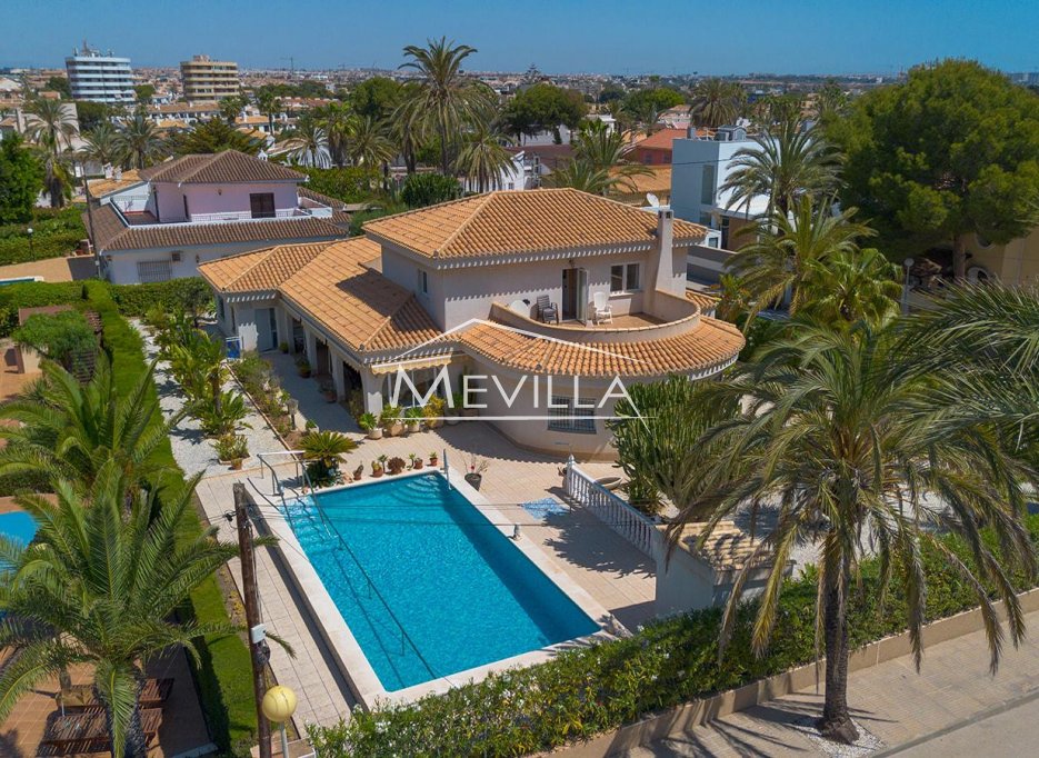 Resales - Villa - Orihuela Costa - Cabo Roig