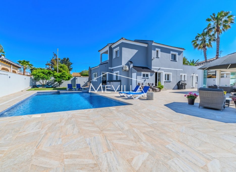 Resales - Villa - Orihuela Costa - Cabo Roig