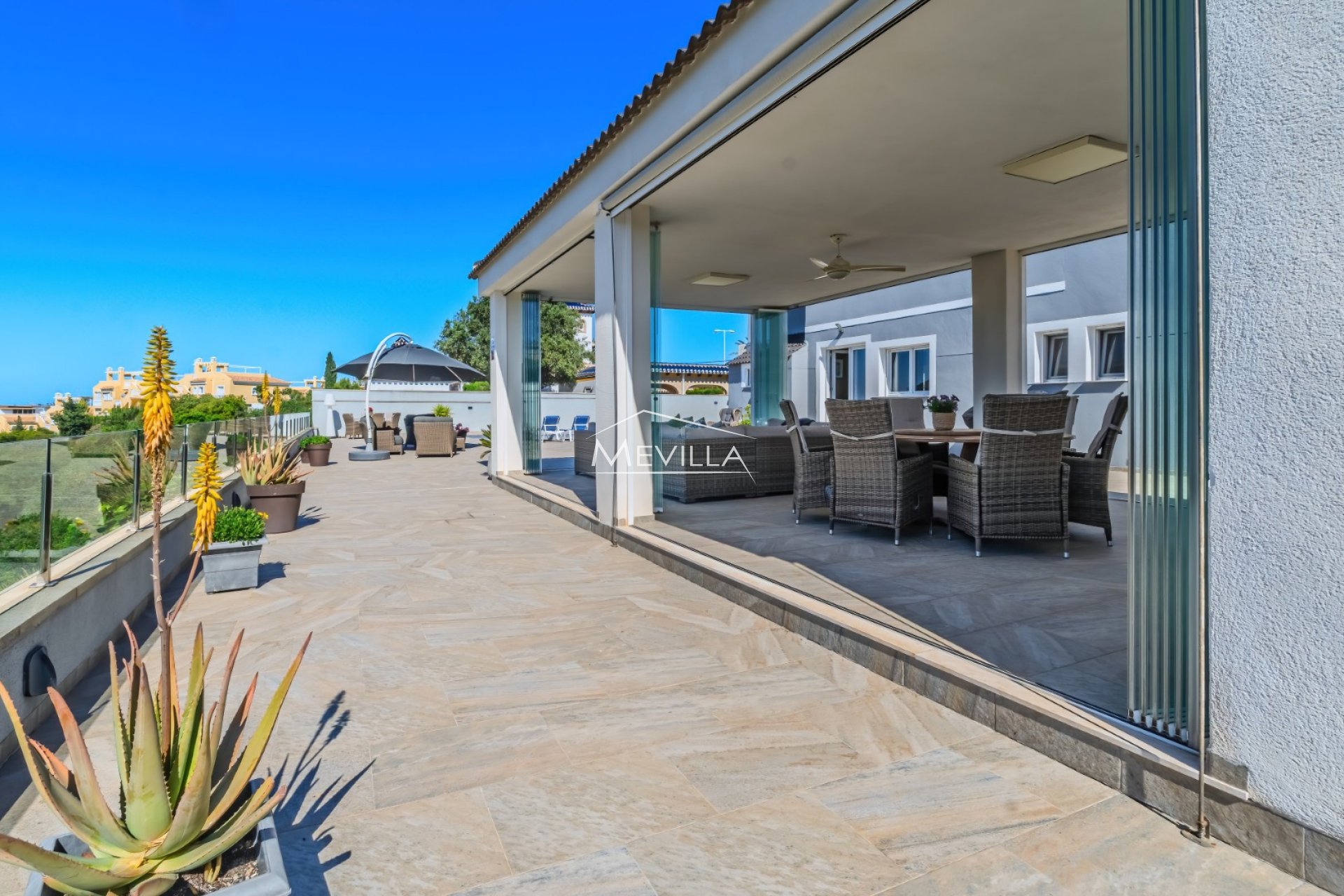Resales - Villa - Orihuela Costa - Cabo Roig