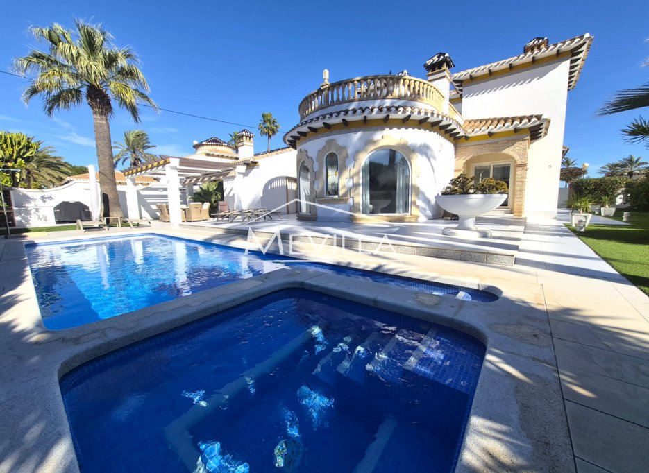Resales - Villa - Orihuela Costa - Cabo Roig
