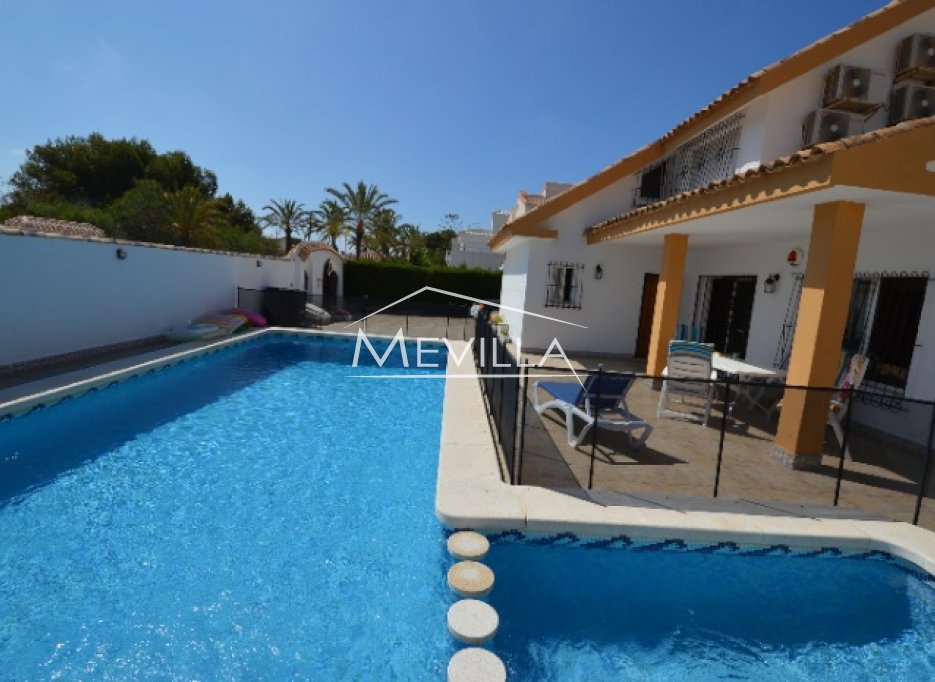 Resales - Villa - Orihuela Costa - Cabo Roig