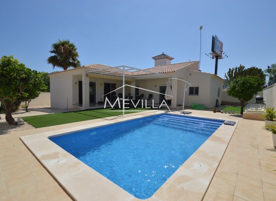 Resales - Villa - Orihuela Costa - Cabo Roig