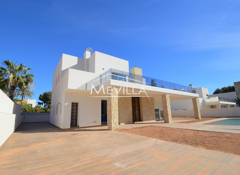 Resales - Villa - Orihuela Costa - Campoamor