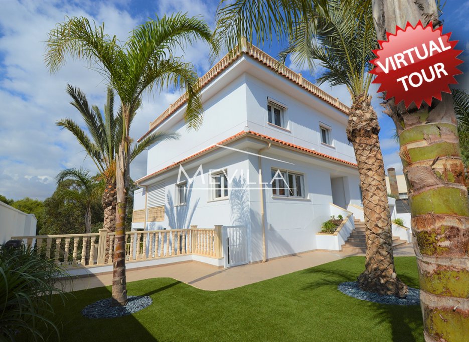 Resales - Villa - Orihuela Costa - Campoamor