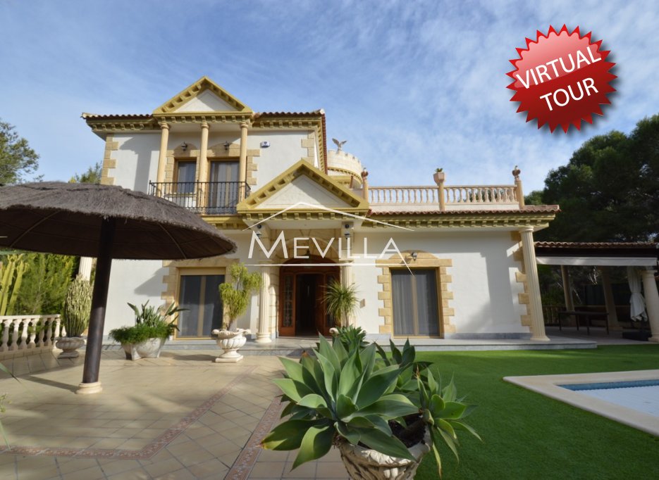 Resales - Villa - Orihuela Costa - Campoamor