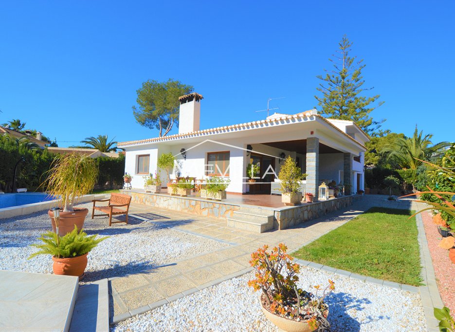 Resales - Villa - Orihuela Costa - Campoamor